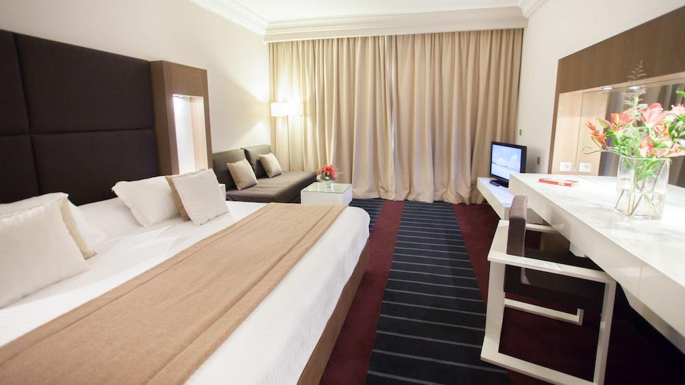 El Mouradi Gammarth Hotel Exterior foto A typical room at the hotel
